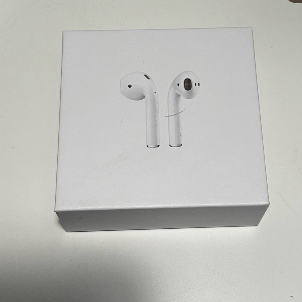 Airpods first gen